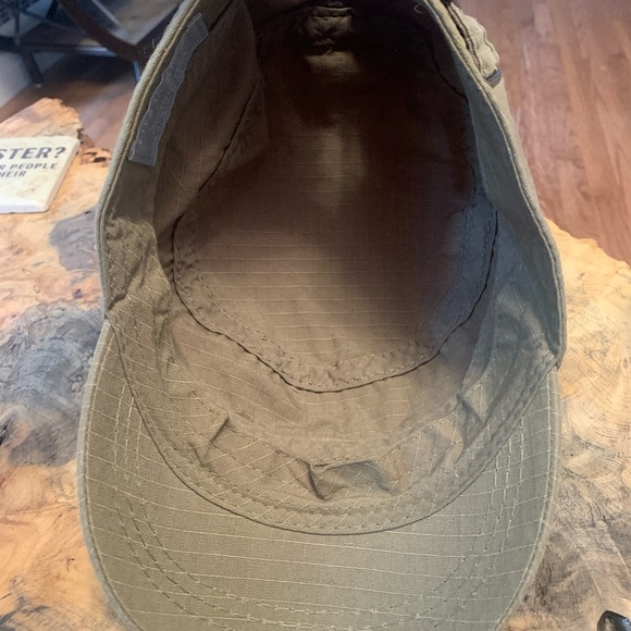 Life is Good Muted Tan 100% Cotton Distressed Military Style Cap Hat - Picture 7 of 9